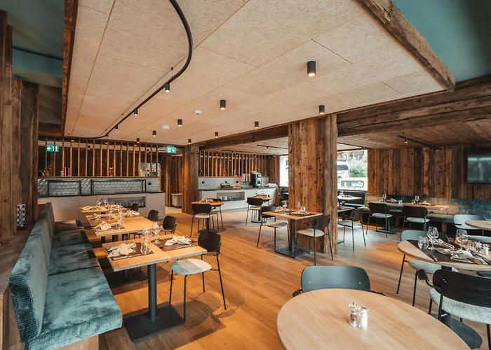 Matterhorn Inn - Wellness & Dining - At Zermatt Shuttle Station
